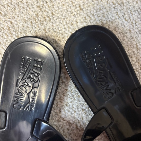 Salvatore Ferragamo Lace Bow Tie, Black Jelly Sandals - Picture 3 of 14